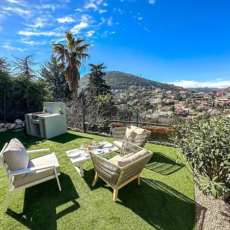 Guest house Palmire, Large Terrace With Jacuzzi Available