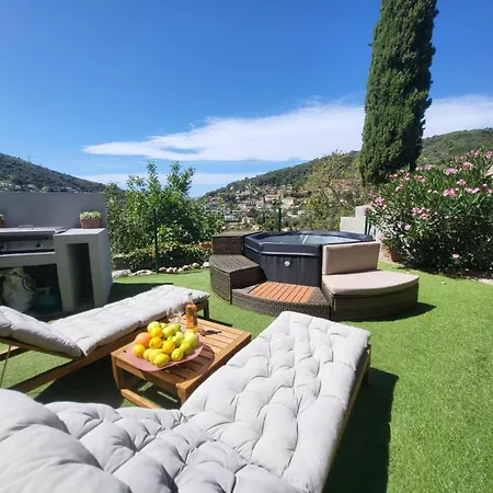 Palmire, Large Terrace With Jacuzzi Available * La Turbie